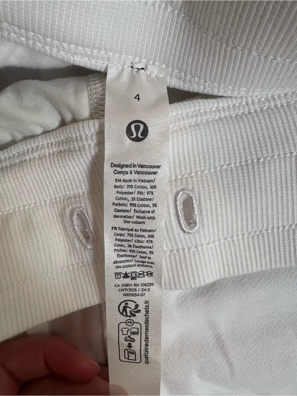NWT lululemon scuba high rise short